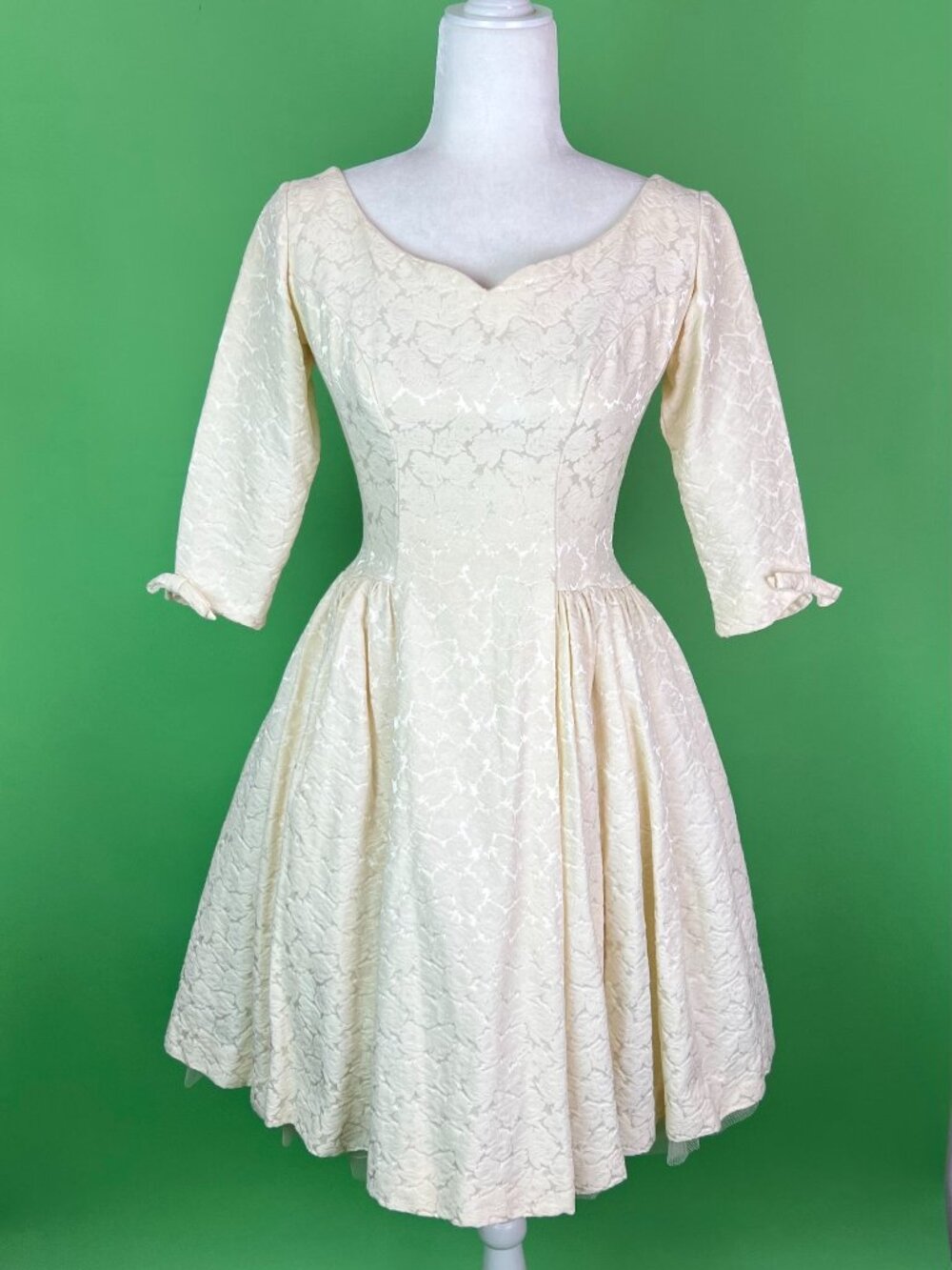 Vintage 1960s Emma Domb Ivory Floral Party Dress Wedding Dress Size XS/S
